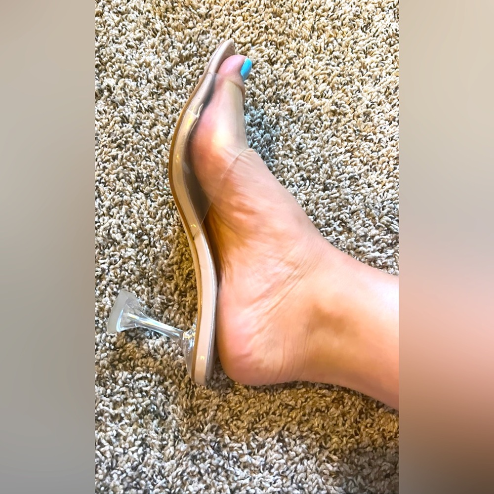 Women’s heels sz 9